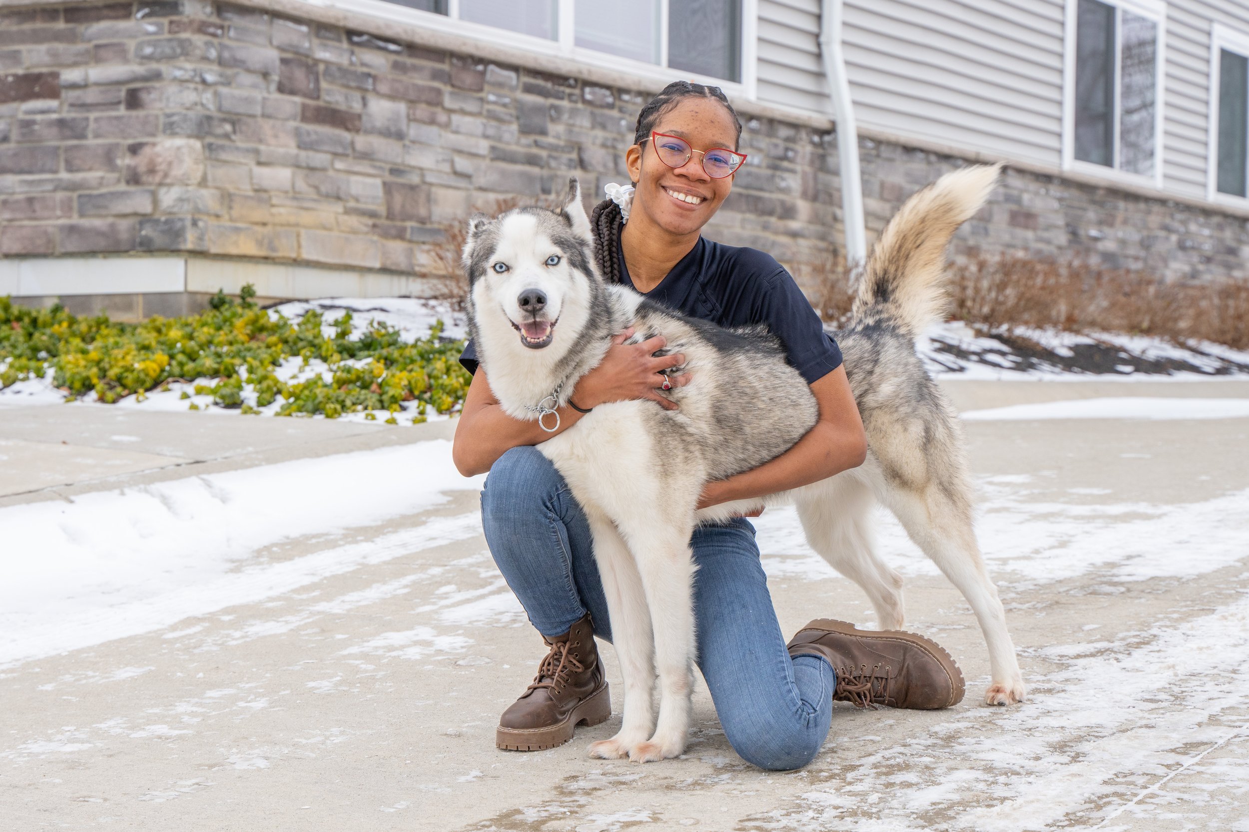 Jasmine Bland trainer bio photo